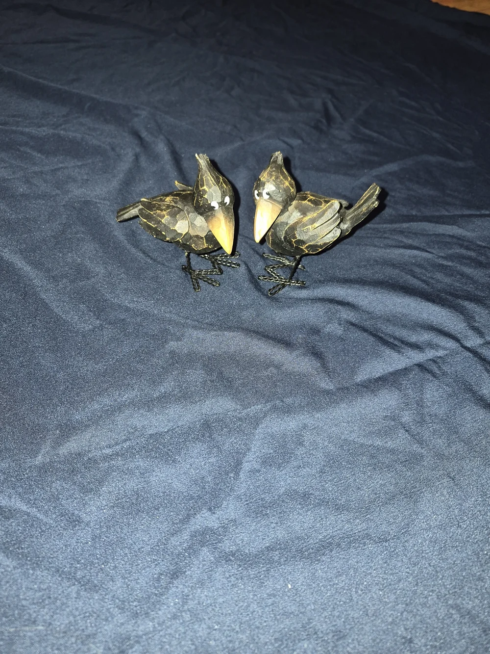Funny Wood Crows With Metal Feet  Figurines - Set of 2